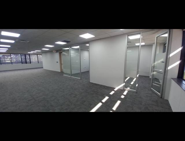 466M² OFFICE TO LET IN WOODMEAD